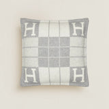 Hermes Avalon Blanket