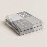 Hermes Avalon Blanket